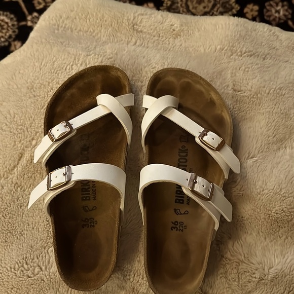 Mayari Birkenstock sandal - Picture 1 of 3